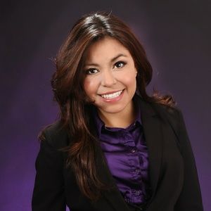 Meet your Posher, Mayra